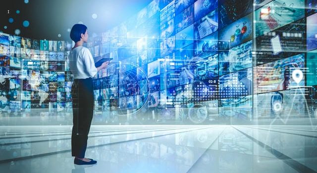 百貨店が紡ぐ食とDXの新時代伝統と革新が共鳴する賑わいの未来